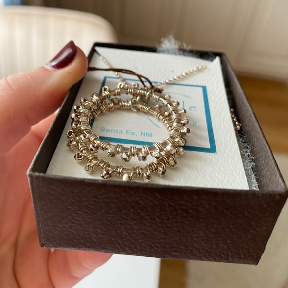 Gira Sole Sterling Silver Necklace - Picture 2 of 7